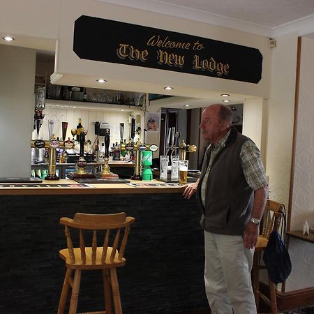 The New Lodge Pontardawe Extérieur photo