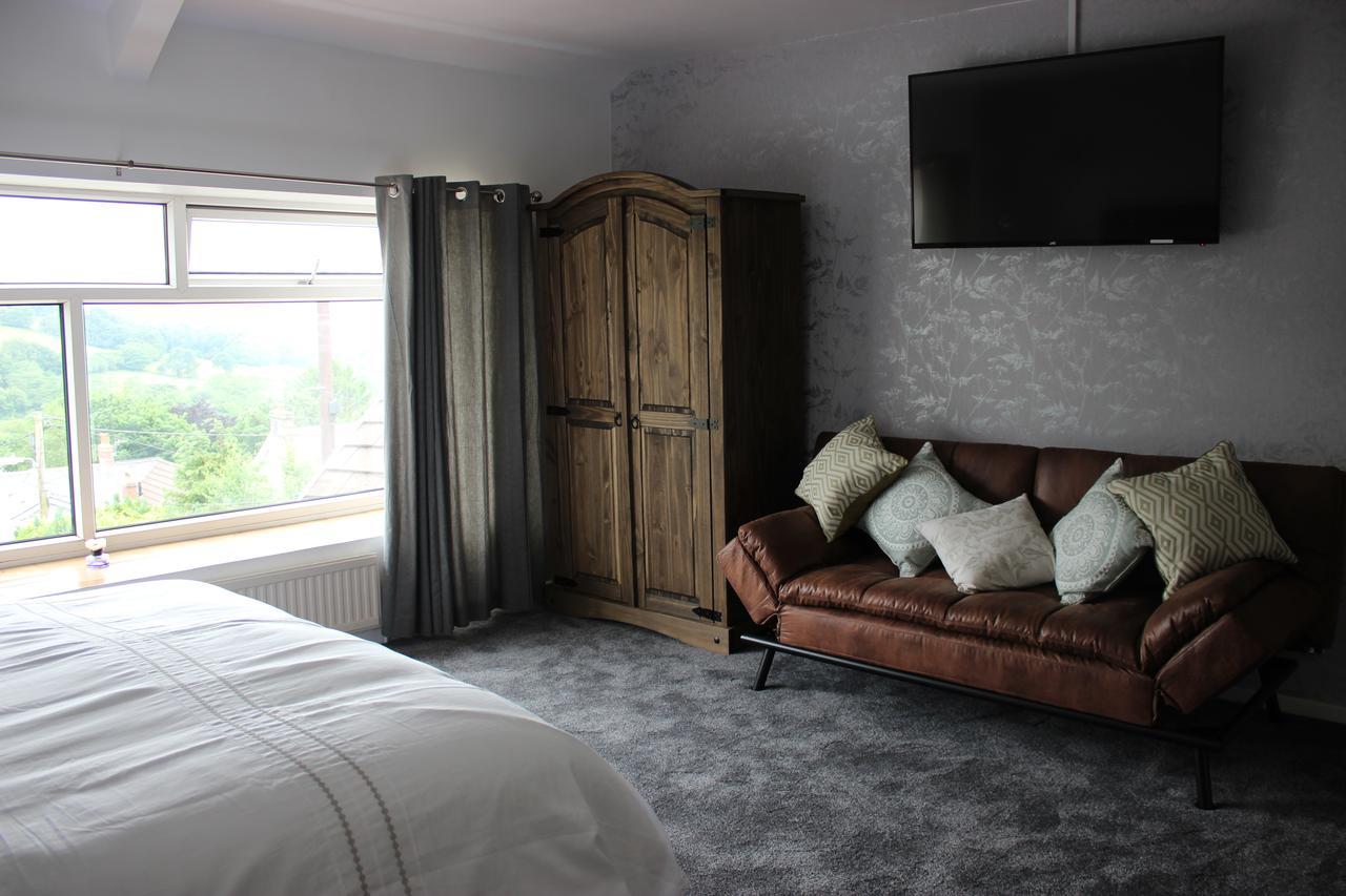 The New Lodge Pontardawe Extérieur photo